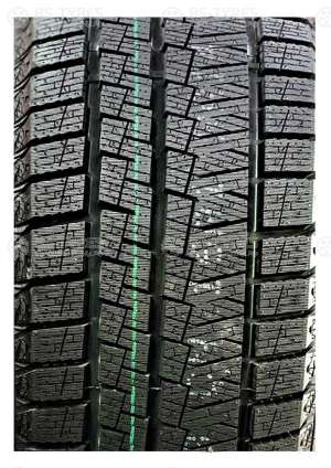 Kapsen SnowShoes AW33 225/60 R16 98T