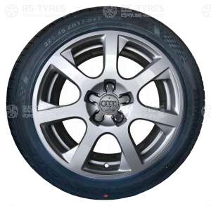 Kumho Ecsta PS71 255/40 R17 94W